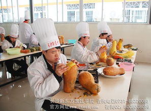 強(qiáng)化餐飲食品監(jiān)管 推動(dòng)企業(yè)服務(wù)升級(jí)——國(guó)家食品藥品監(jiān)管局出臺(tái)新措施整治餐飲安全隱患